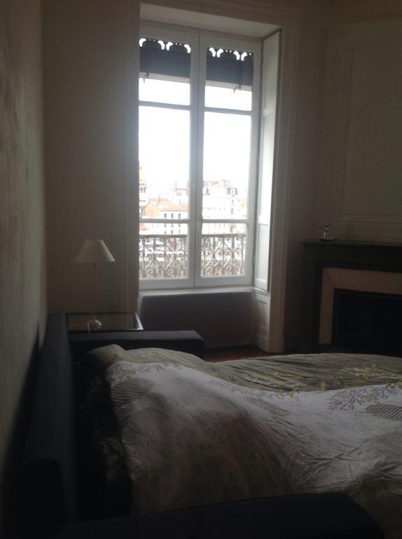Apartamento Cocon Au Pied De La Croix Rousse Lyon Habitación foto